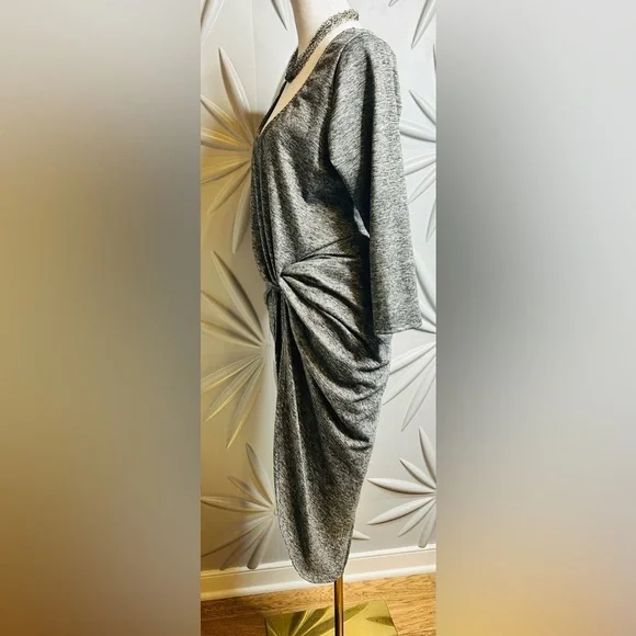 NWT The Vanity Room SZ L gray & white knot front dress, bust 36”-40” - Picture 6 of 10